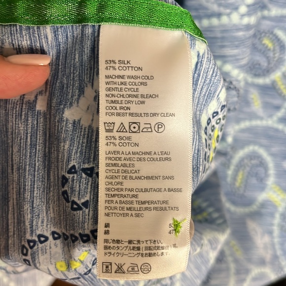 Silk Tommy Bahama Men’s XL Beautiful, Like New Shirt with pocket detail - Picture 5 of 5